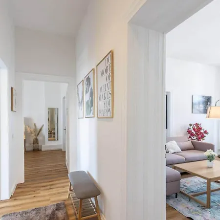 Stylische 100qm Fuer Max. 8 In Apartment *